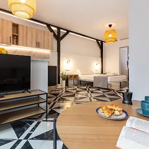 El Patio De La Luna Freshapartments Apartment Malaga